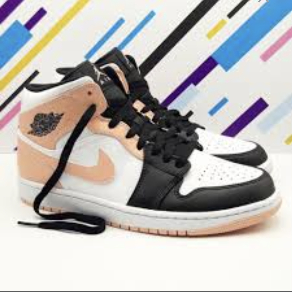 Like New Air Jordan 1 Retro High OG Crimson Tint - Men's Size 10 - Picture 2 of 7